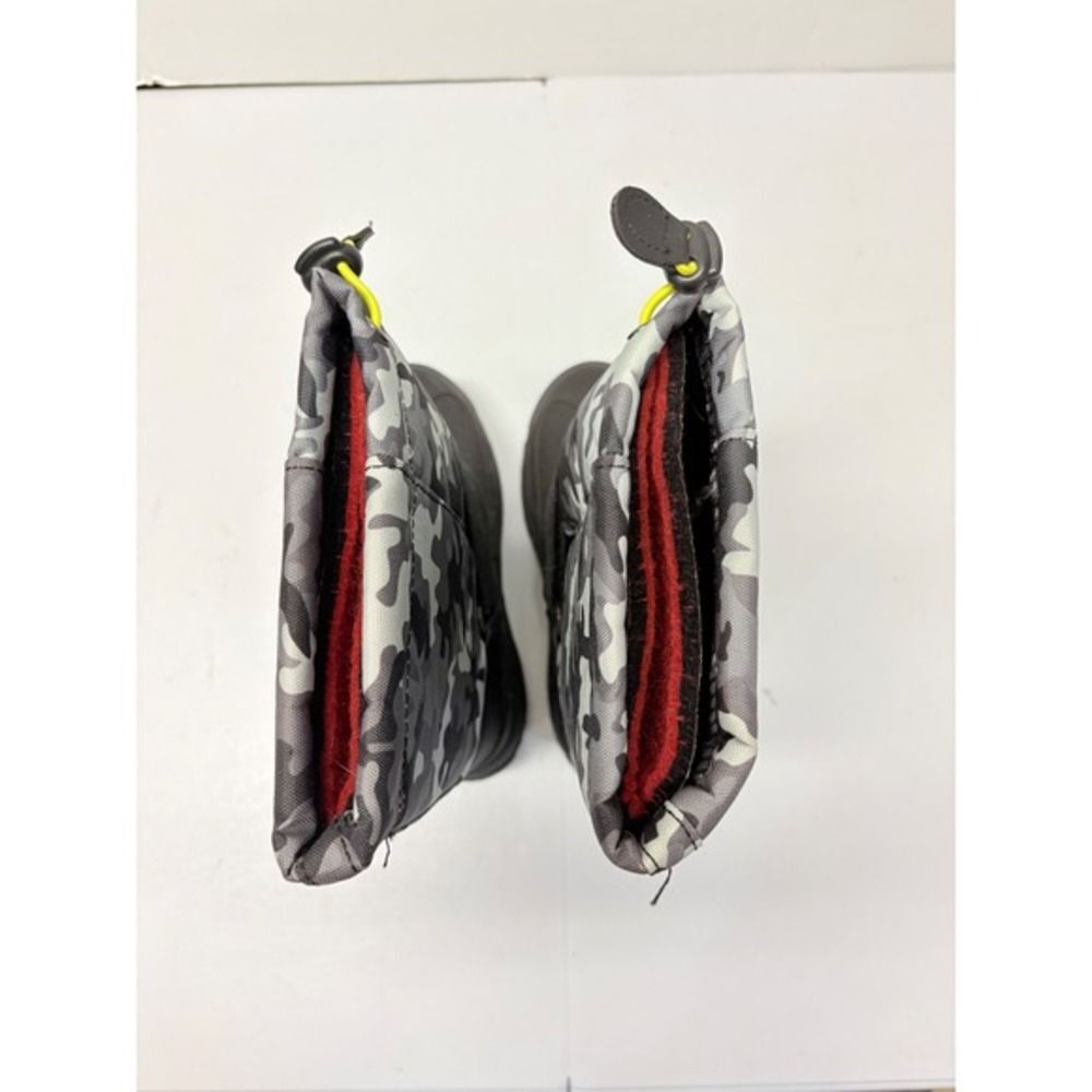 Kamik Snow Boots Kids Size 10 Gray Camo Waterproof Insulated Winter Boots - Picture 7 of 7